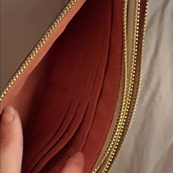 Never used Coach Floral Wristlet in Beige and Coral - Picture 6 of 7